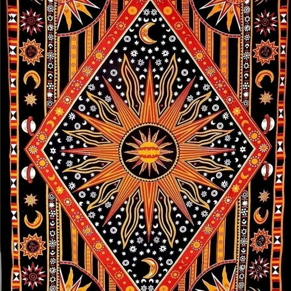 Sun, moon, stars wall tapestry NIB ๐ - Picture 2 of 8